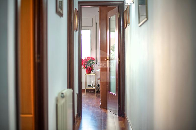 Foto 456a97c0-93c7-4aed-b2d6-4e843e646343. Pis amb calefacció a Baix Guinardó Barcelona