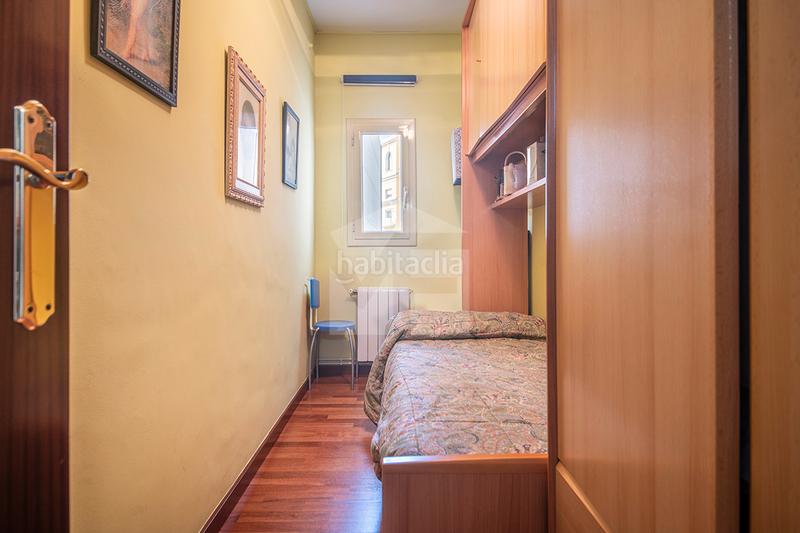 Foto 7387c3ae-d581-4cc6-b8f3-09bde4d70b05. Pis amb calefacció a Baix Guinardó Barcelona