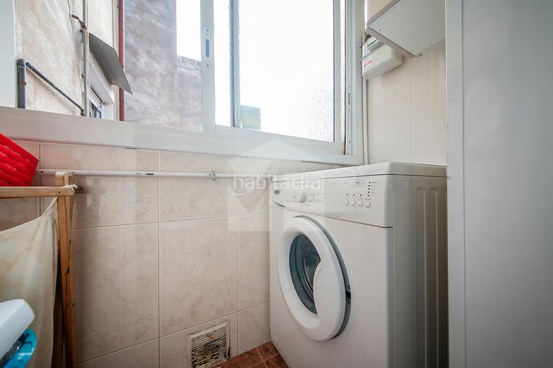 Foto f53bed52-b0e0-465c-a077-319179179077. Pis amb calefacció a Baix Guinardó Barcelona