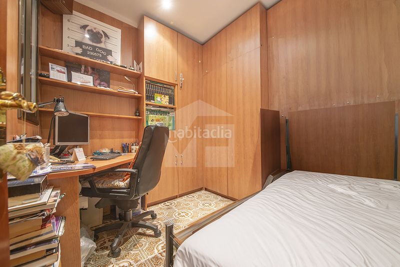 Foto 5b0e9104-f167-4c00-a45f-b357ec2bab20. Pis a Raval Barcelona