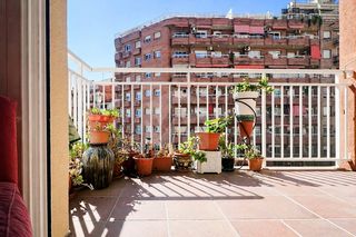 Pis a El Camp d´en Grassot i Gràcia Nova