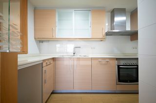 Pis a Baix Guinard�. Piso en venta de dos dormitorios, en finca seminueva, en el baix