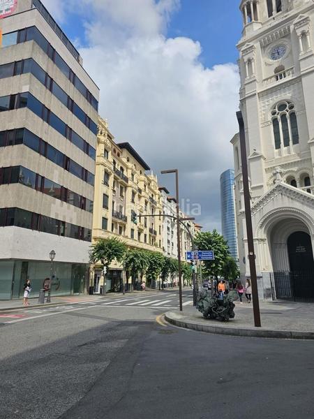 Foto b05bd9b5-9c25-43e4-a0fe-f1dc9caf28fe. Location local commercial dans Ensanche - Moyua - Diputación Bilbao