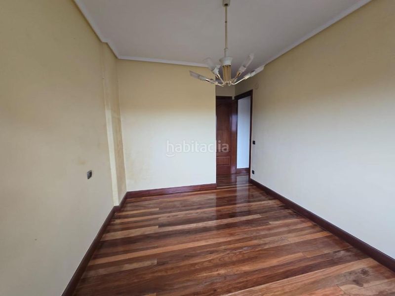 Foto 748a632d-fb5a-474a-988a-4335d9213015. Pis a Centro Urbano-Hirigunea Leioa