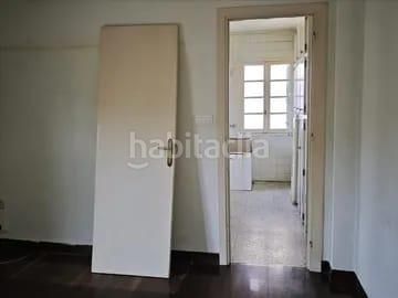 Foto fe3ca5ce-81c0-422c-9786-798d3b91dbc0. Pis a Usurbil