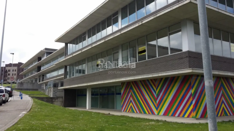 Foto 66e28821-b94f-4b09-8823-4f9fb92a932e. Aparcament cotxe a Erandio