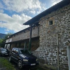 Mas  Barrio ipiñaburu. Casa venta zeanuri