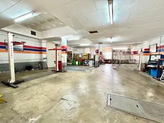 Pas-de-porte Local commercial à Benaguasil. Traspaso taller mecanico con licencia en benaguasil