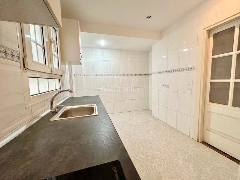 Foto d058f189-ed9e-45fb-bdce-e9edf99cd4c5. Piso  en campanar en Barrio de Campanar Valencia