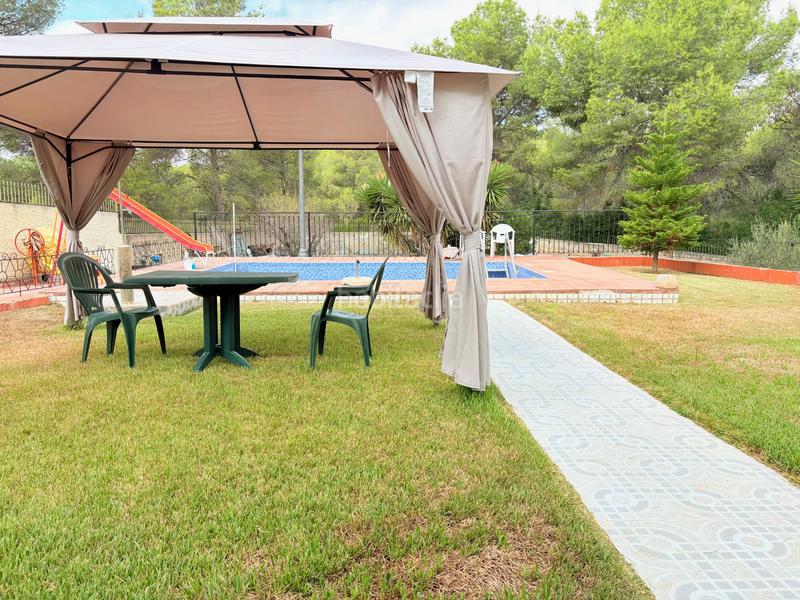 Foto 8b5820a7-a50f-4082-b903-f47136365d78. Chalet with fireplace parking pool in Vilamarxant