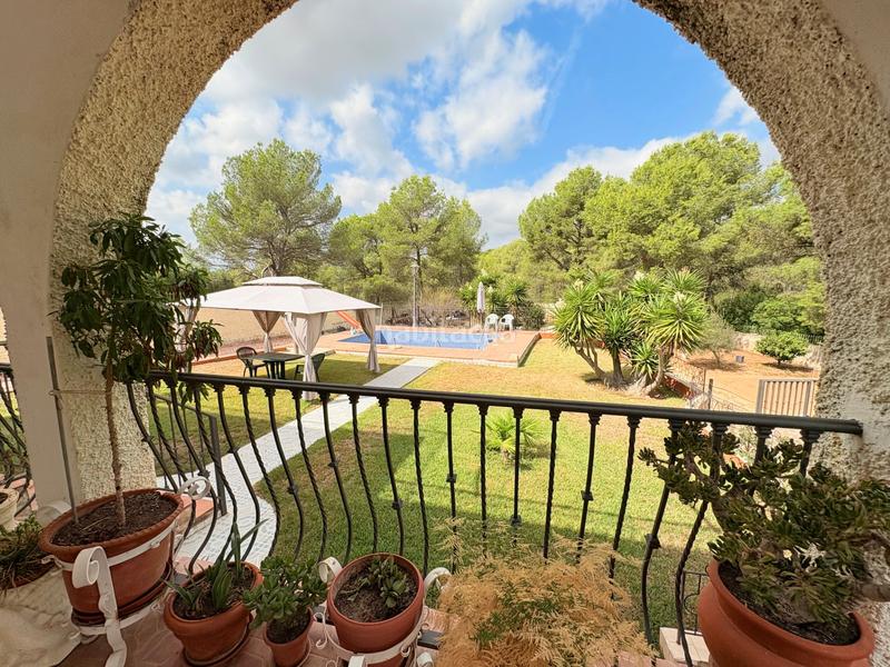 Foto bea249a6-a2cb-49aa-942c-d8e9f56aafeb. Chalet with fireplace parking pool in Vilamarxant