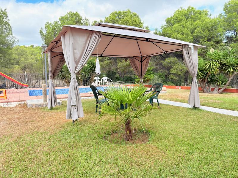 Foto d05fa3f1-7b2b-45f0-8a1c-c2d751ac8ceb. Chalet with fireplace parking pool in Vilamarxant