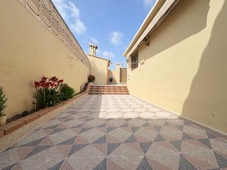 Location Maison jumelée à Carrer de la plaça de bous 22. ¡tu adosado te espera en benaguacil!