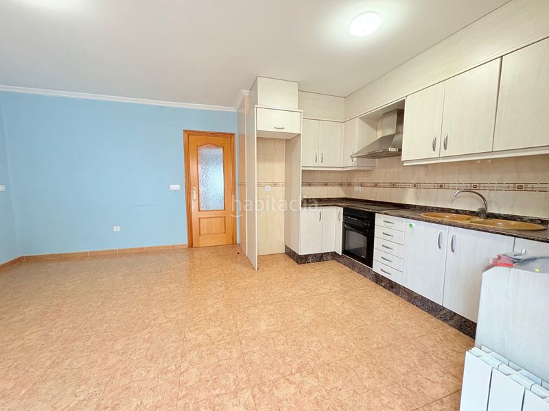 Foto 835c2488-91bd-4c67-b2d5-8f6f9eb22345. Planta baixa a Vilamarxant