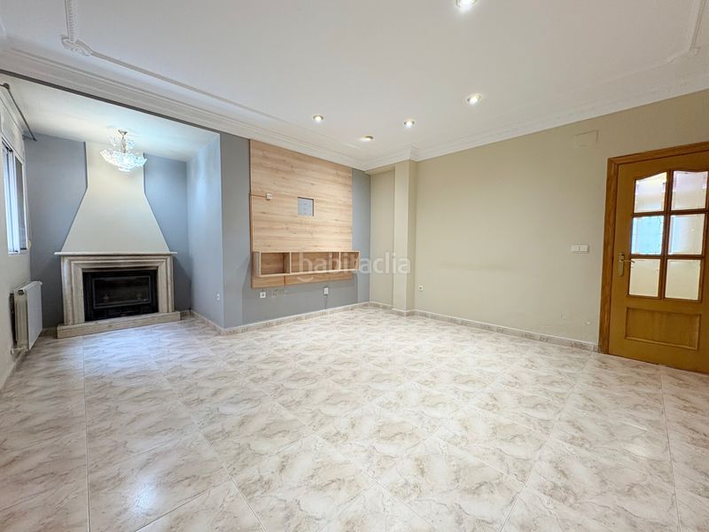 Foto d9a7bed9-46e6-435f-8192-199ef2750152. Planta baixa a Vilamarxant
