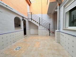 Planta baja en Vilamarxant. Planta baja + piso en primera altura en vilamarxant