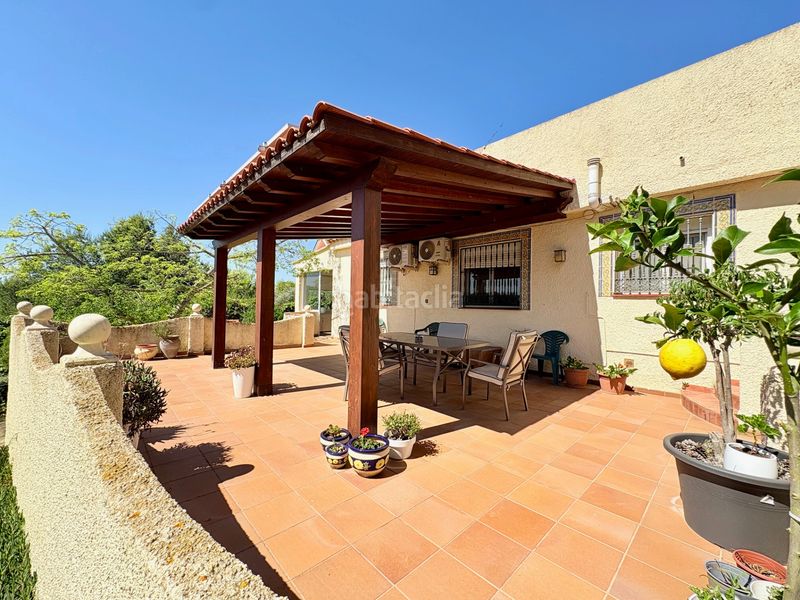 Foto 42045f94-ce21-4f34-a728-134f0dd8c488. Chalet avec cheminée chauffage parking piscine dans Cheste