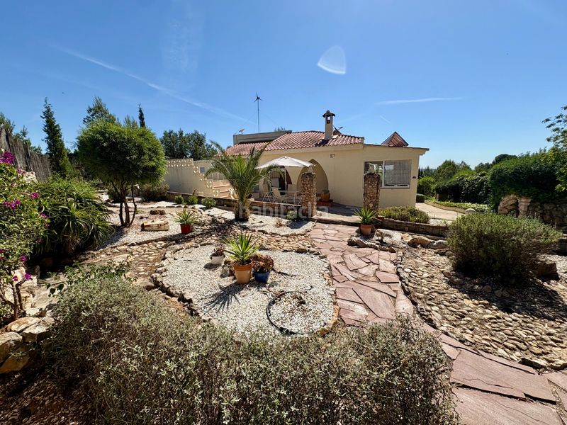 Foto 4f6e72a2-787a-4976-8bf0-d4d365a02c62. Chalet avec cheminée chauffage parking piscine dans Cheste