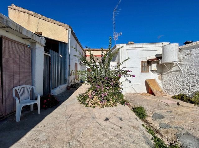 Foto 1b6ee45b-77f6-4011-ad19-d519683b000c. Casa a Vilamarxant