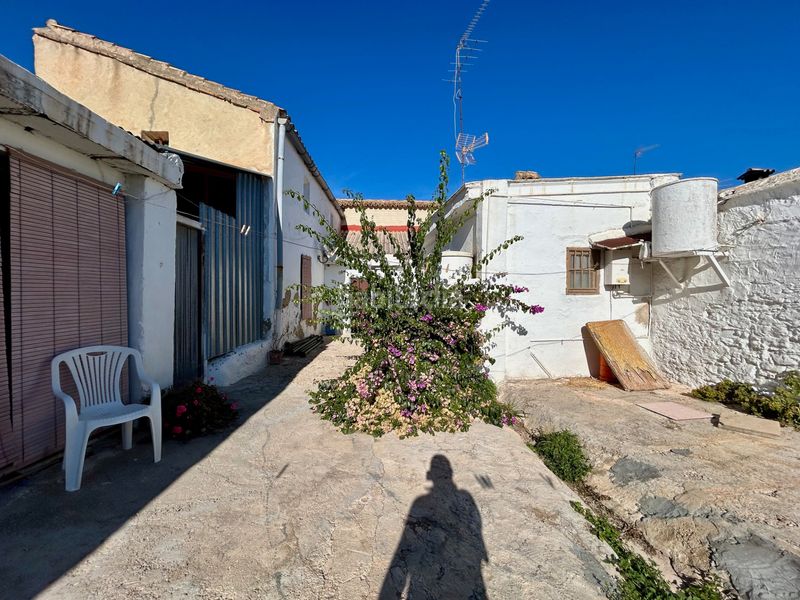 Foto 5682f4cd-e08a-40bd-9e6a-f1970429db9d. Casa a Vilamarxant