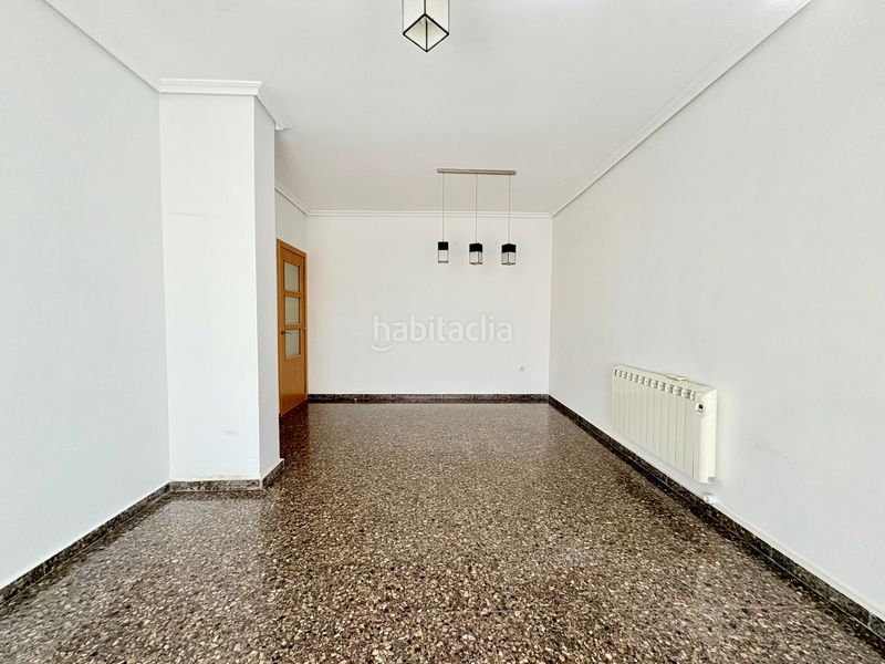 Foto e9b6eba9-d13b-4690-815c-a717a5367835. Pis amb calefacció a Benaguasil