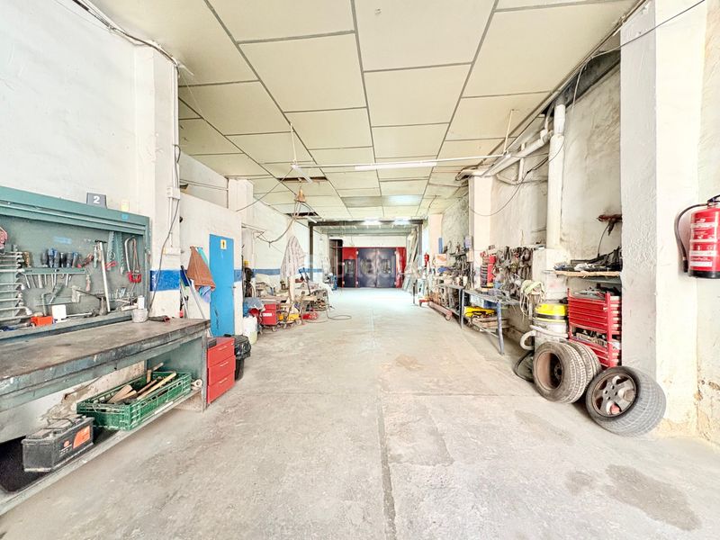 Foto c6251f6e-8b66-43c6-a58d-12ddf61ca4d0. Local comercial a Benaguasil
