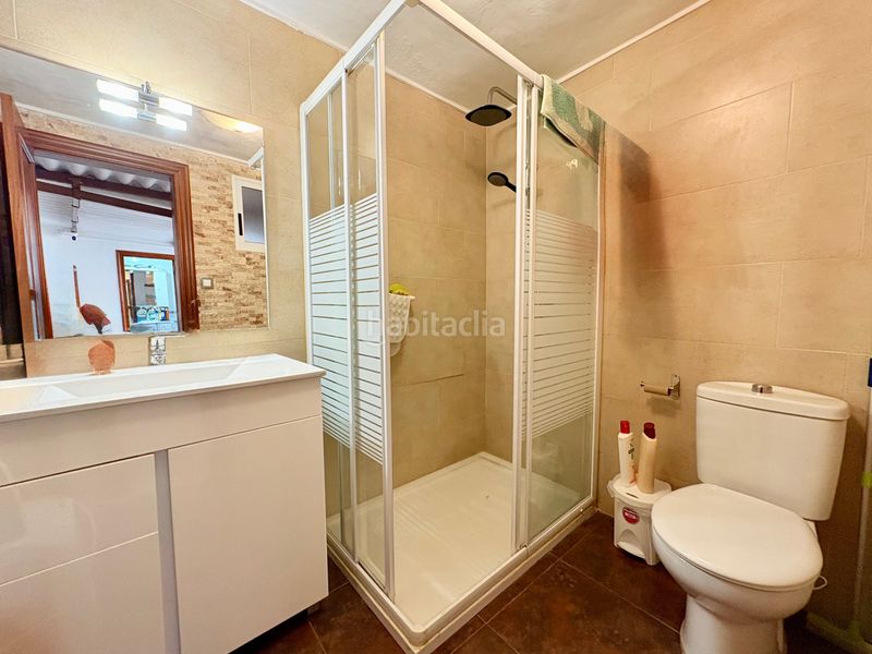 Foto 2287dc71-2378-40bd-9a2d-bb69a4a2e6f9. Casa con parcheggio in Benaguasil