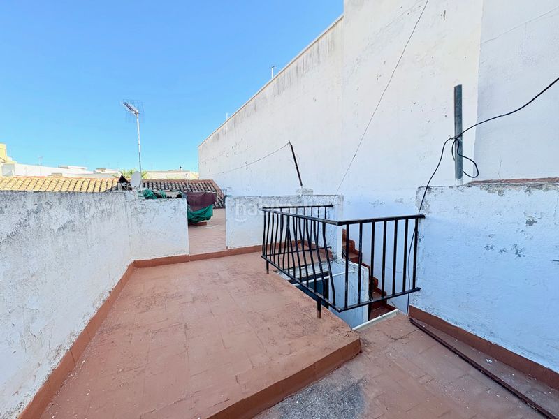 Foto b83f9c28-90ba-444a-8abf-3eb7ae455c30. Masia amb aparcament a Vilamarxant