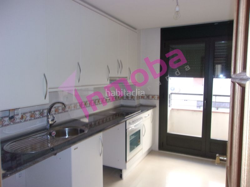 Foto 3cdbb1a1-d604-4439-8b44-50f74d3537c6. Appartamento con riscaldamento parcheggio in Centro Aranda de Duero