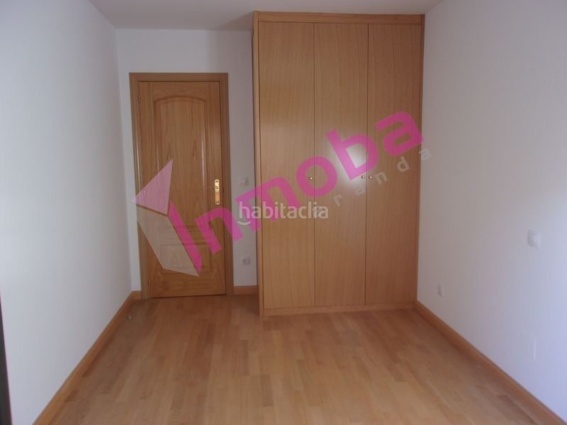 Foto 3e0f2e9c-99cb-47d5-a1d6-6bba47bd7afa. Appartamento con riscaldamento parcheggio in Centro Aranda de Duero