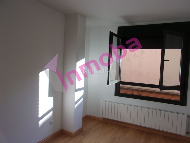 Foto 89a4cb48-00aa-462a-ac20-b5a520a06bb2. Appartamento con riscaldamento parcheggio in Centro Aranda de Duero