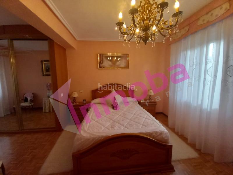 Foto 0e923c8a-55cd-49d5-82f0-2106f17557c5. Chalet con camino riscaldamento in Santa Catalina - Ferial Aranda de Duero