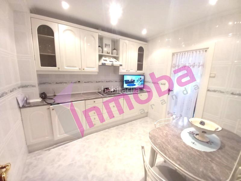 Foto 2c6fbd59-7a8f-43f5-9fcc-9086eda565d6. Chalet con camino riscaldamento in Santa Catalina - Ferial Aranda de Duero