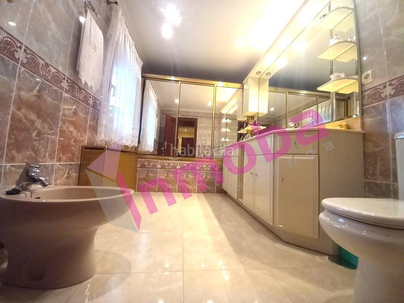 Foto 2ed4f4f3-b5e3-4e7d-a246-dba36f02754b. Chalet con camino riscaldamento in Santa Catalina - Ferial Aranda de Duero