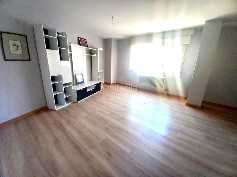 Foto 3c576669-f773-4ff9-b4ad-b97721e2f221. Appartement dans calle comadres 1 dans Centro Aranda de Duero