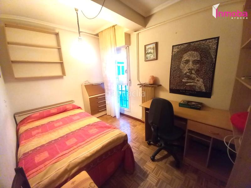 Foto 3c538a64-01e0-4adf-a0e2-7dc7f3db6170. Flat with heating in Santa Catalina - Ferial Aranda de Duero