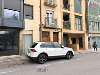 Lloguer Local Comercial  Calle carro. Oportunidad única