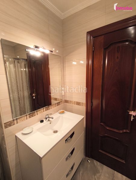 Foto 0e87f393-d2e9-4356-8c13-b295e1e43d01. Piso amplitud, luz y una ubicación privilegiada . en Aranda de Duero