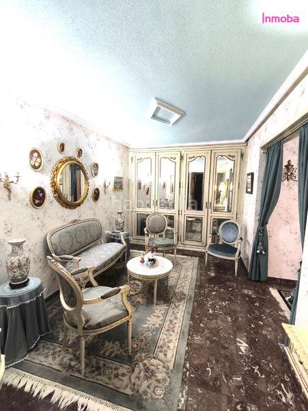 Foto d1618057-c410-4c41-9e16-1181737d80b8. Piso amplitud, luz y una ubicación privilegiada . en Aranda de Duero