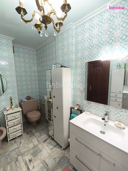 Foto d6179bfd-5260-468d-b4f1-10edab202c7f. Piso amplitud, luz y una ubicación privilegiada . en Aranda de Duero