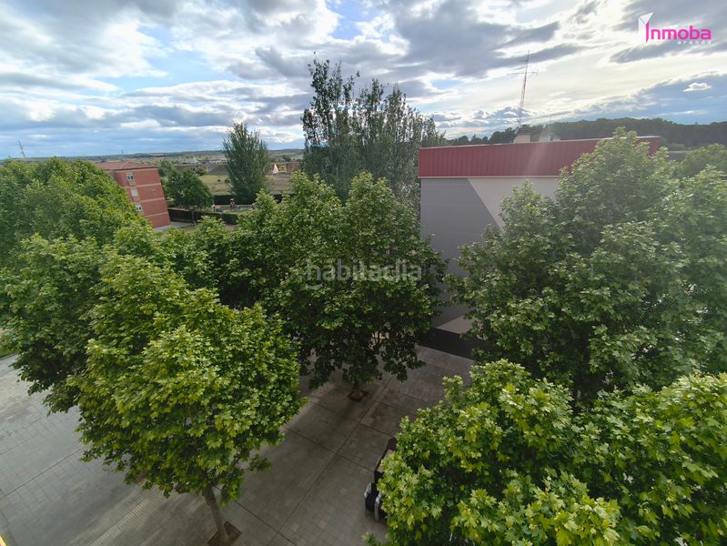 Foto d2a4a946-e187-40df-a283-6d024ece7fc1. Pis amb calefacció a Santo Domingo - La Estación Aranda de Duero
