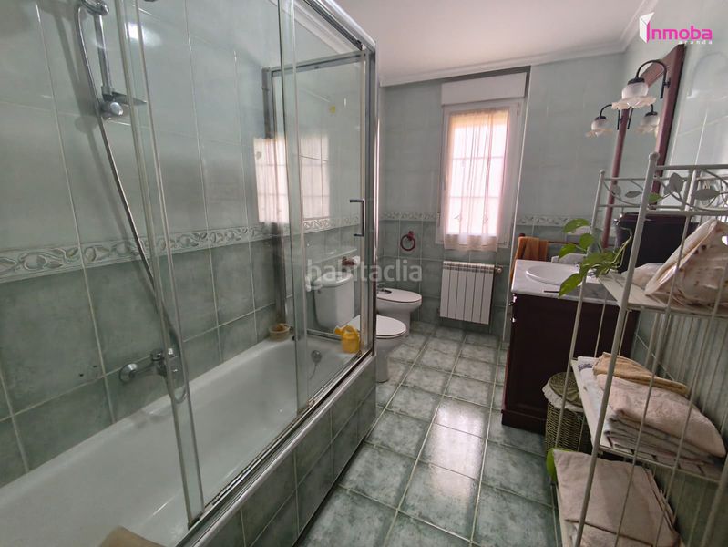 Foto 54c5e6a3-9a82-4012-bef0-fb3bdbe59ef1. Xalet amb xemeneia calefacció aparcament piscina a Milagros