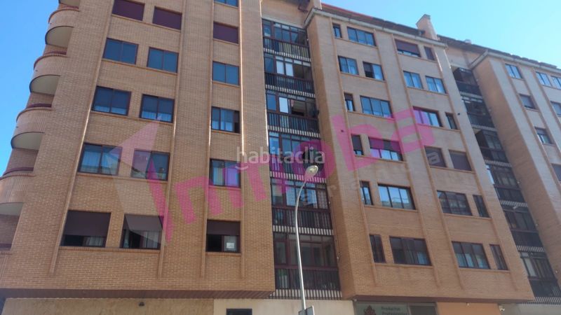 Foto cfa28656-ff0f-4468-be17-798704370239. Appartamento con riscaldamento in Santo Domingo - La Estación Aranda de Duero