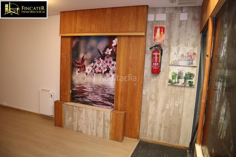 Foto 5fc95246-9d9d-4316-8189-be62350e4fd3. Local comercial a Centro Teruel