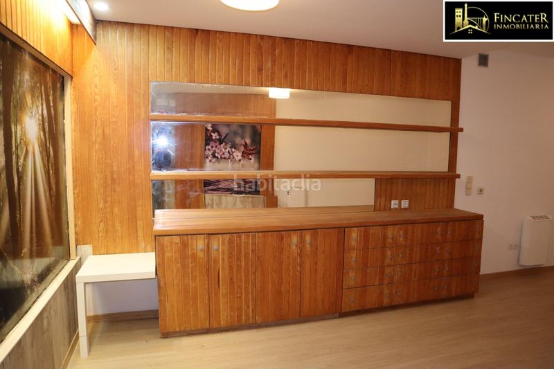 Foto a32b2a85-c74a-44d6-89a8-8bf511b01466. Local comercial a Centro Teruel