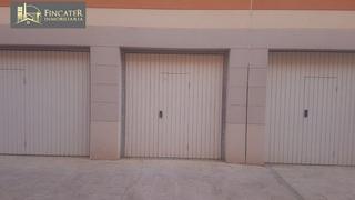 Location Local commercial à Arrabal - Carrel - San Julián. Zona de san julián, local comercial en venta o en alquiler.