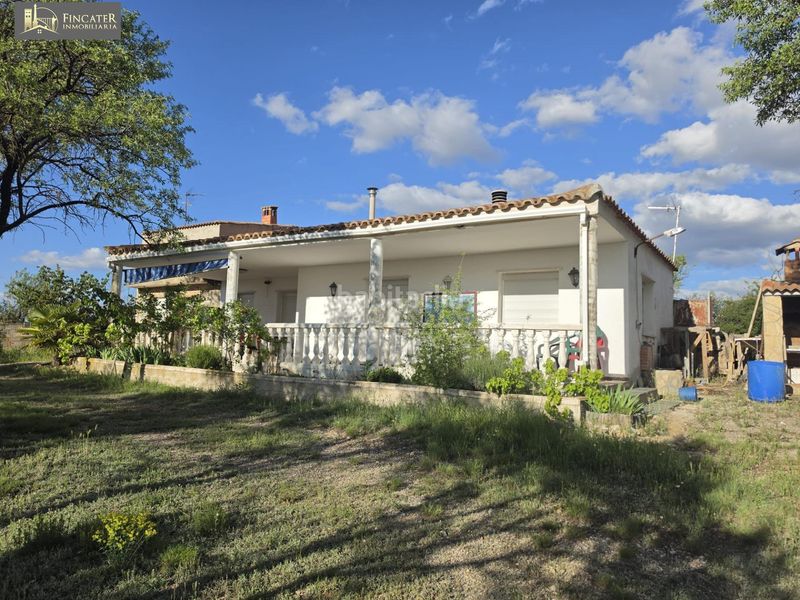Foto 66f838b8-d427-43cb-9fb3-eaf7240c4f8d. Finca rústica finca rustica con edificación urbana en Teruel