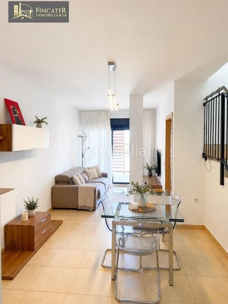Foto 13a3f66b-2daa-478d-b4b1-9feb73ad0d1f. Location duplex avec parking dans Chilches