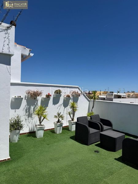 Foto 159544e7-c81f-4ffc-b622-4a1ae4cd3607. Location duplex avec parking dans Chilches