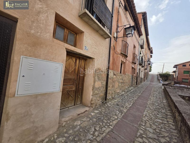 Foto 4f7a30fc-8689-45e7-b15c-34defcdbc9ac. Masia a Albarracín
